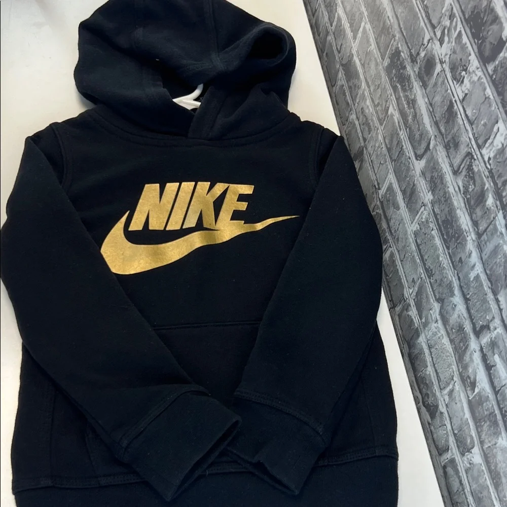 Girl's Nike Hoodie in Black‎ with Gold Swoosh